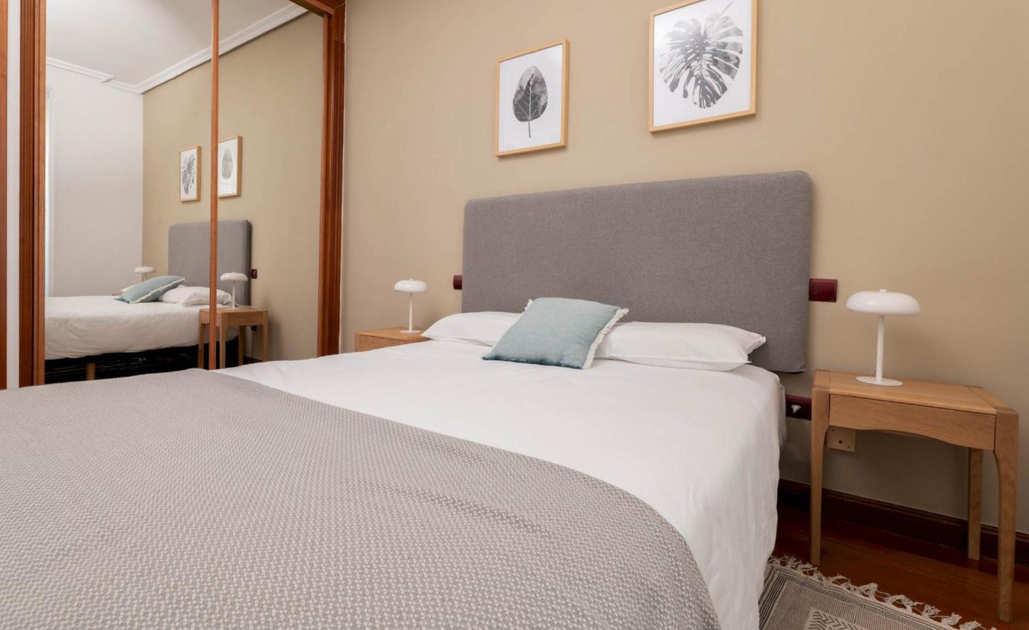 One Bedroom Apartment In Chueca Мадрид Екстериор снимка